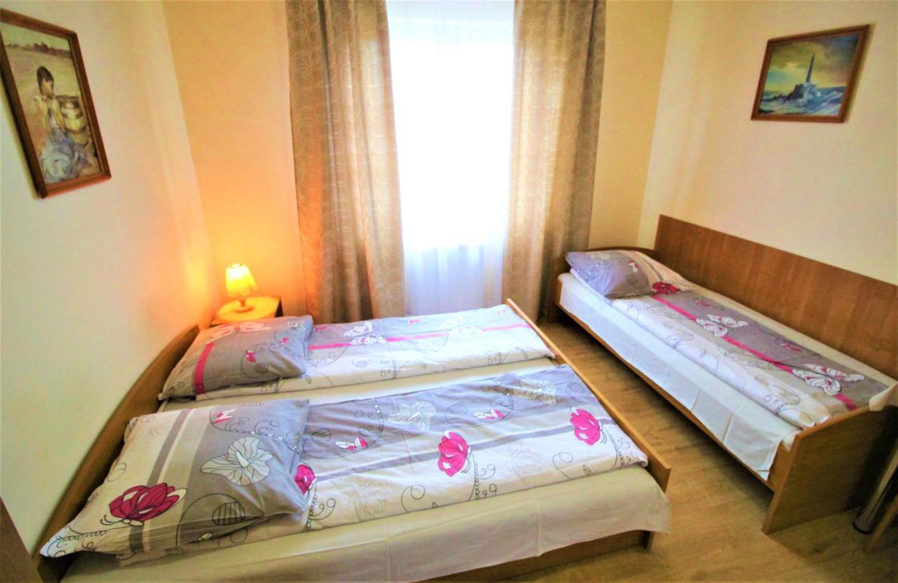 로비 Michalek W Rowach B&B 외부 사진