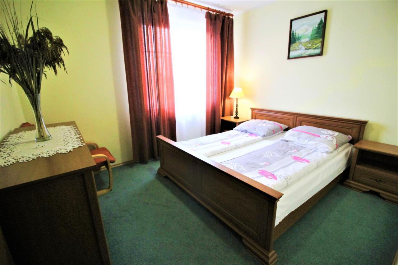 로비 Michalek W Rowach B&B 외부 사진