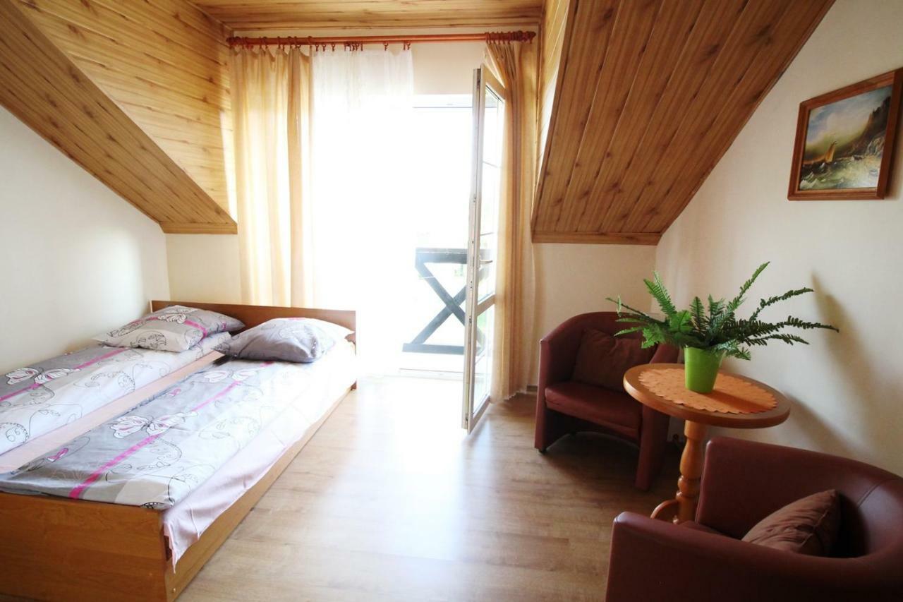 로비 Michalek W Rowach B&B 외부 사진
